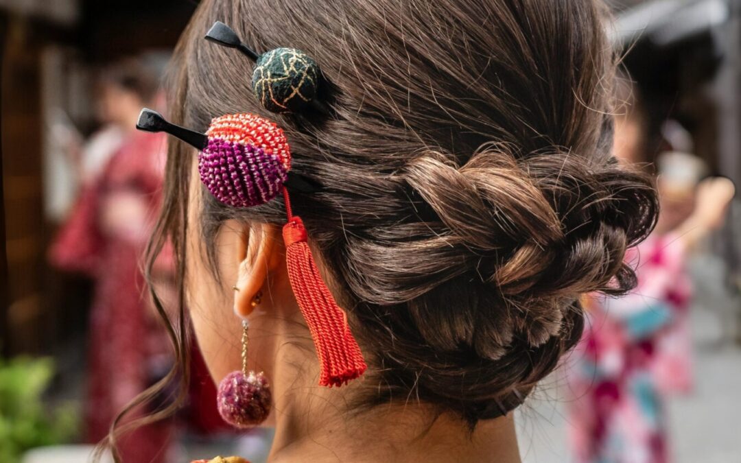 Angesagte Frisur für lange Haare: Styling Tipps & einfache Langhaarfrisuren stylen wie ein Profi